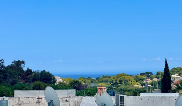 Resale - Villa -
San Miguel de Salinas - Blue Lagoon - Galán