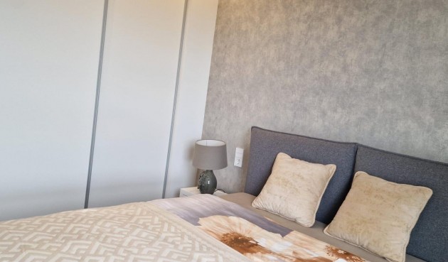 Resale - Apartment -
Orihuela - Las Colinas Golf