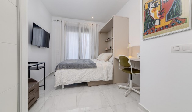 Brukt - Villa -
Villamartin - Orihuela Costa