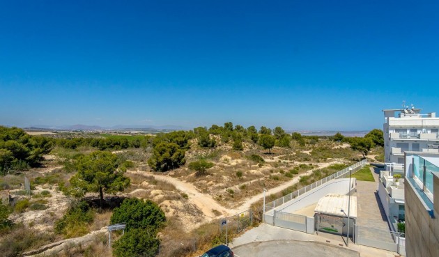 Brukt - Villa -
Villamartin - Orihuela Costa