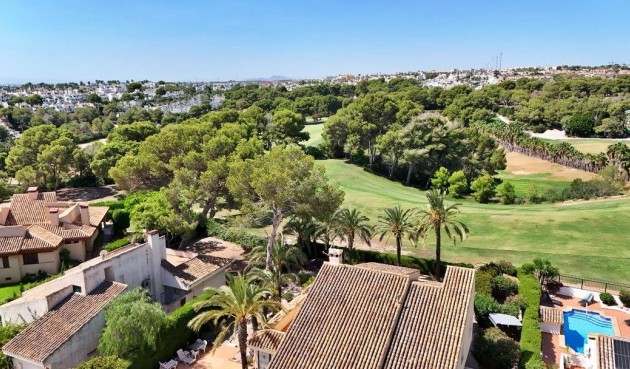 Återförsäljning - Villa -
Orihuela Costa - Villamartín