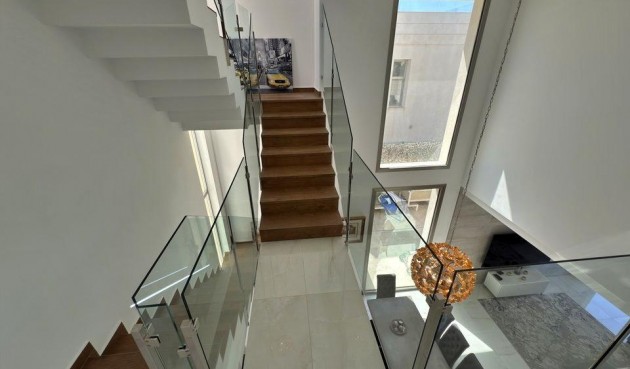 Återförsäljning - Villa -
Orihuela Costa - Villamartín