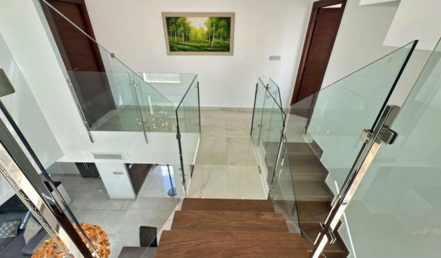 Återförsäljning - Villa -
Orihuela Costa - Villamartín