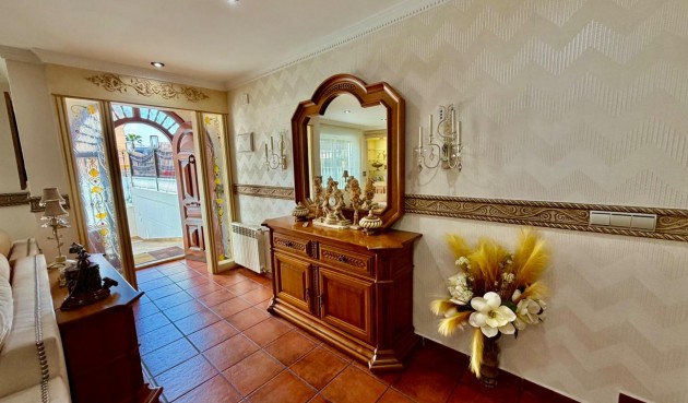 Resale - Town House -
Orihuela Costa - La Zenia