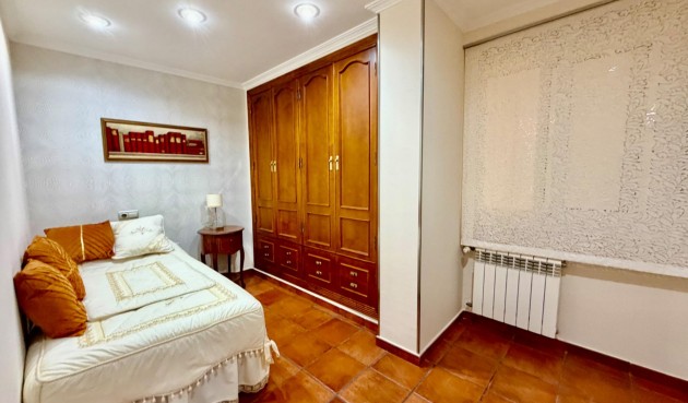 Resale - Town House -
Orihuela Costa - La Zenia