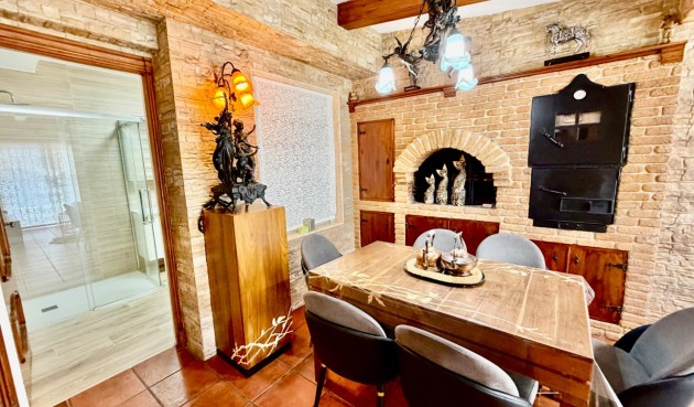 Resale - Town House -
Orihuela Costa - La Zenia
