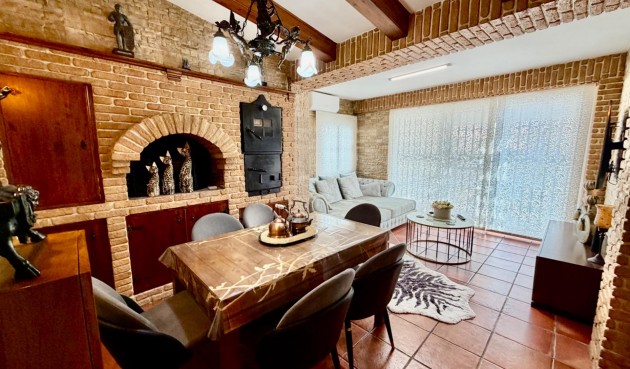 Resale - Town House -
Orihuela Costa - La Zenia