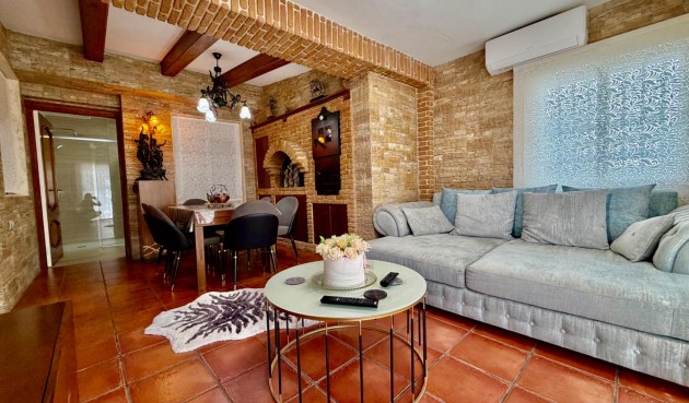 Resale - Town House -
Orihuela Costa - La Zenia