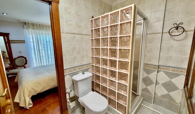 Resale - Town House -
Orihuela Costa - La Zenia