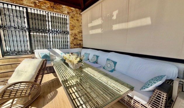 Resale - Town House -
Orihuela Costa - La Zenia