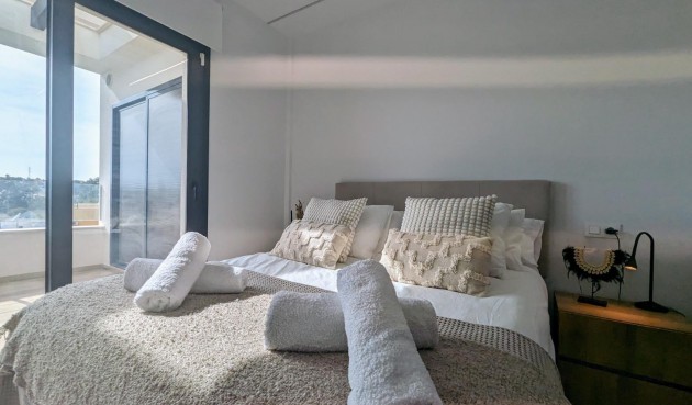 Resale - Penthouse -
Orihuela Costa - Las Filipinas