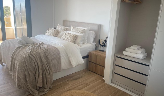 Resale - Penthouse -
Orihuela Costa - Las Filipinas
