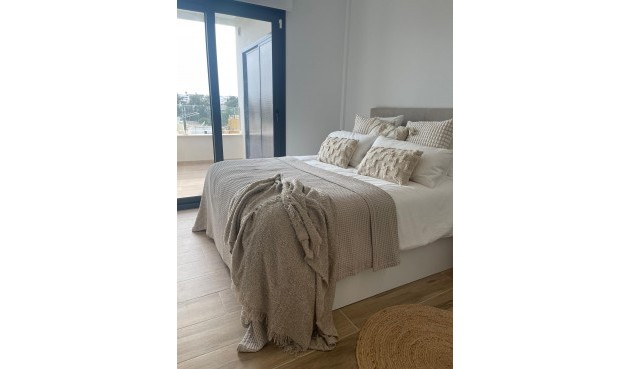 Resale - Penthouse -
Orihuela Costa - Las Filipinas