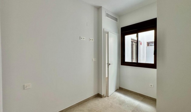Resale - Apartment -
Torrevieja - Habaneras