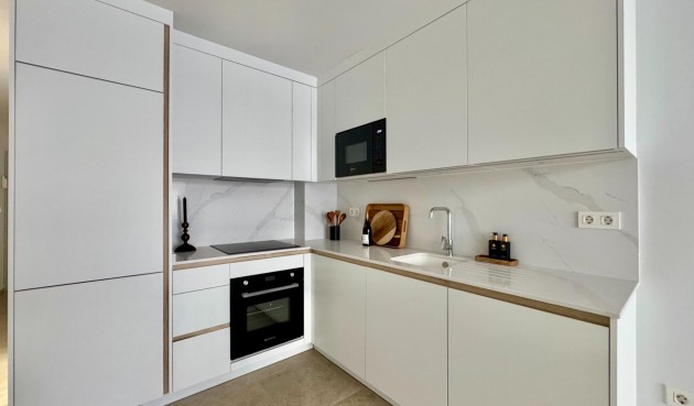 Resale - Apartment -
Torrevieja - Habaneras