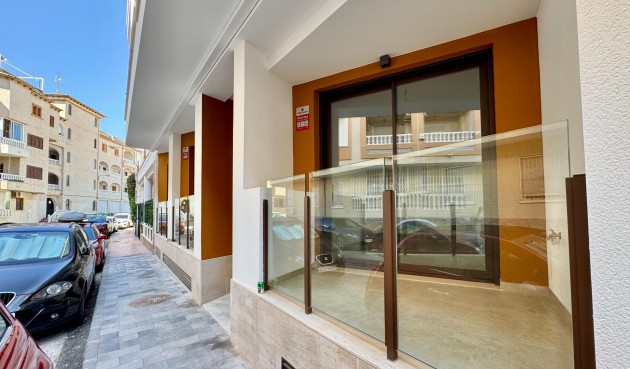 Resale - Apartment -
Torrevieja - Habaneras