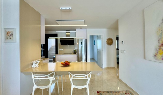 Resale - Villa -
San Miguel de Salinas - Bellavista