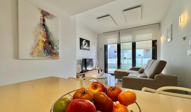 Resale - Villa -
San Miguel de Salinas - Bellavista