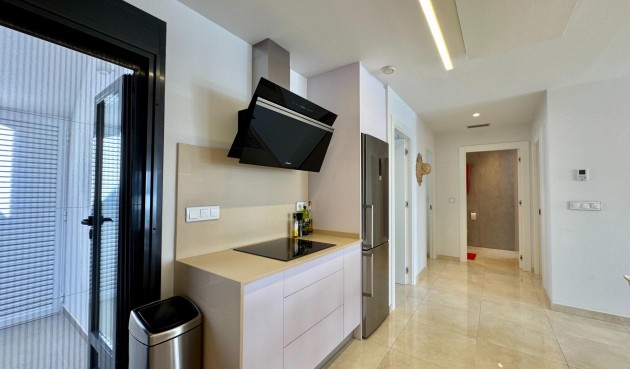 Resale - Villa -
San Miguel de Salinas - Bellavista