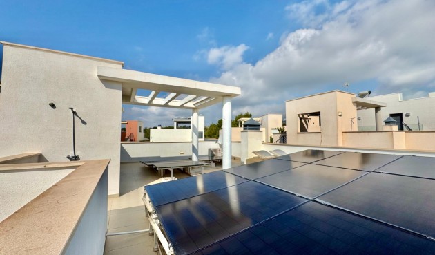 Resale - Villa -
San Miguel de Salinas - Bellavista