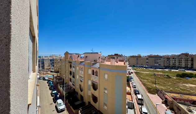Resale - Apartment -
Torrevieja - Gaspar Perrelló