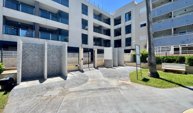 Resale - Apartment -
Torrevieja - Gaspar Perrelló