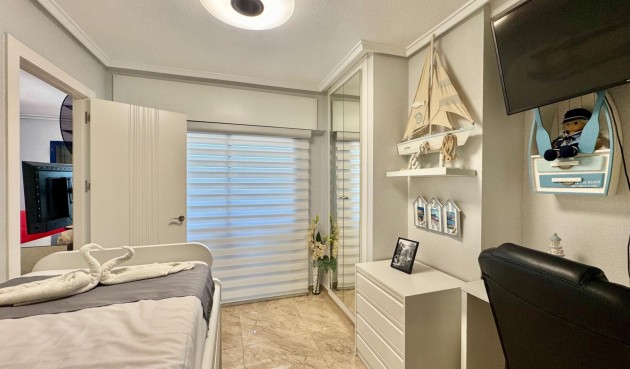 Resale - Apartment -
Torrevieja - Torre La Mata