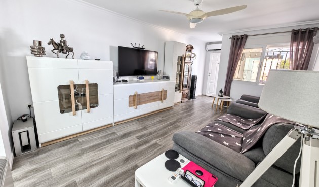 Resale - Apartment -
Vistabella Golf Entre Naranjos - Inland