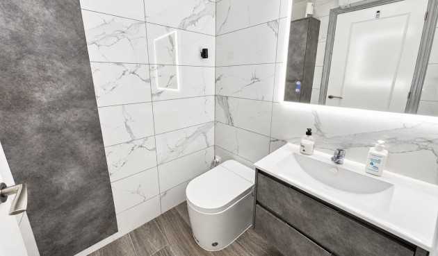 Resale - Apartment -
Vistabella Golf Entre Naranjos - Inland