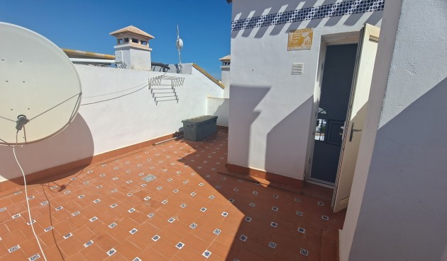 Resale - Town House -
Los Dolses - Inland