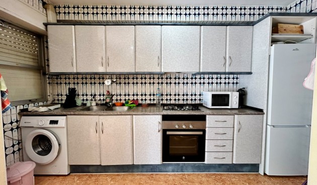Resale - Apartment -
Torrevieja - Costa Blanca