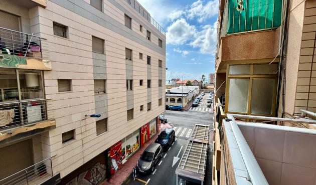Resale - Apartment -
Torrevieja - Costa Blanca