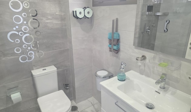 Resale - Apartment -
Villamartin - Costa Blanca