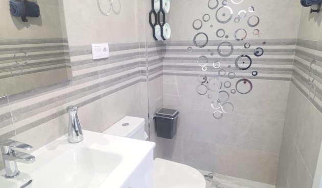 Resale - Apartment -
Villamartin - Costa Blanca
