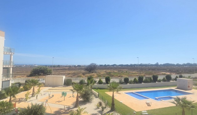 Resale - Apartment -
Villamartin - Costa Blanca
