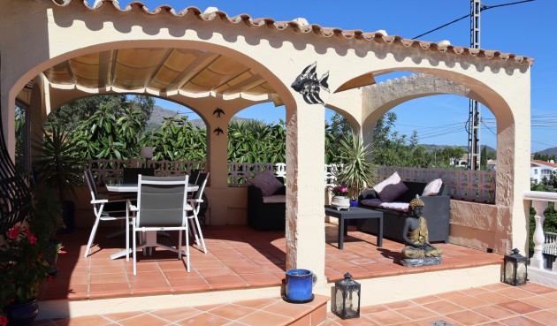 Återförsäljning - Villa -
Orba - Inland