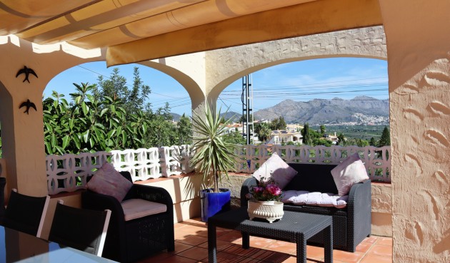 Återförsäljning - Villa -
Orba - Inland