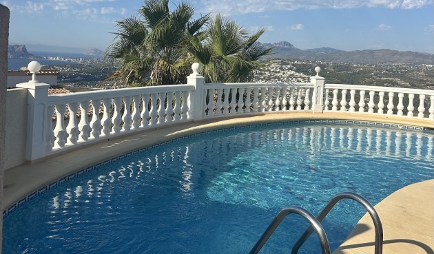 Brukt - Villa -
Cumbre del Sol - Costa Blanca