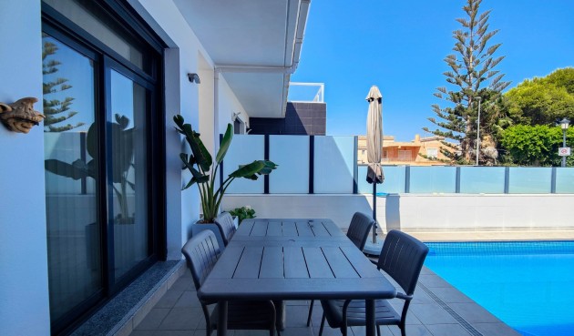Resale - Villa -
Formentera del Segura - Costa Blanca