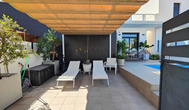 Resale - Villa -
Formentera del Segura - Costa Blanca