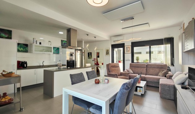 Resale - Villa -
Formentera del Segura - Costa Blanca