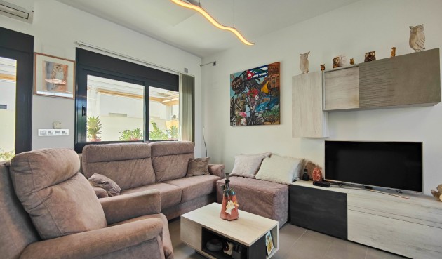 Resale - Villa -
Formentera del Segura - Costa Blanca