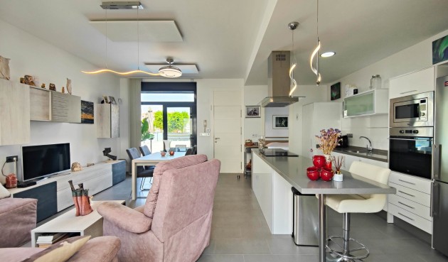 Resale - Villa -
Formentera del Segura - Costa Blanca