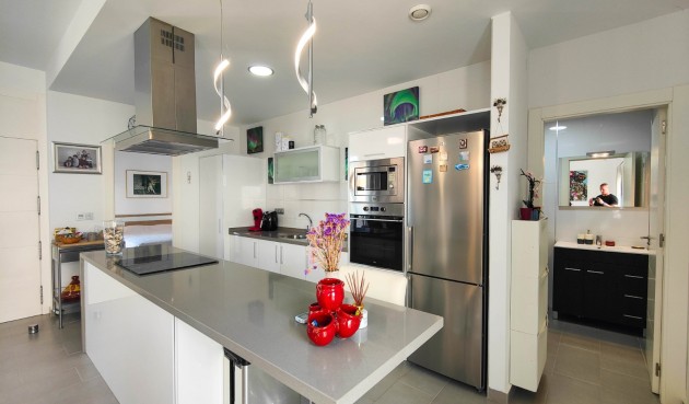 Resale - Villa -
Formentera del Segura - Costa Blanca