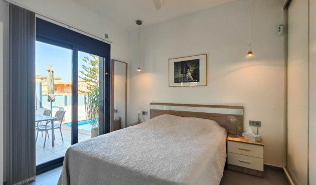 Resale - Villa -
Formentera del Segura - Costa Blanca