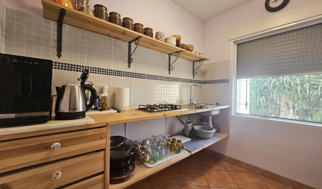 Resale - Villa -
Orihuela - Molins-campaneta-san Bartolomé