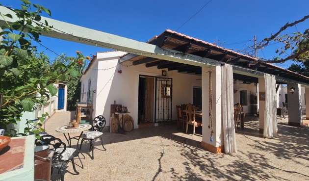 Resale - Villa -
Orihuela - Molins-campaneta-san Bartolomé