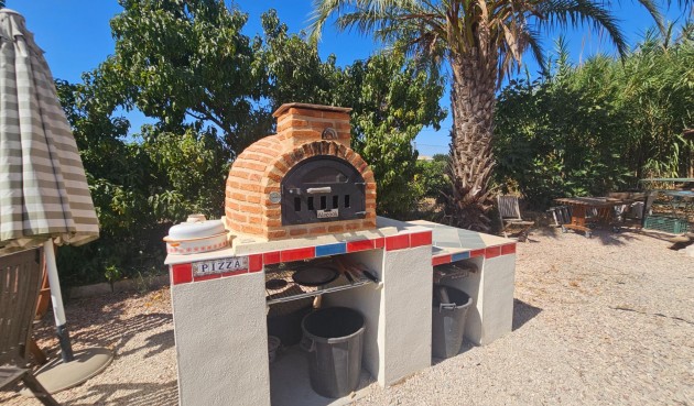Resale - Villa -
Orihuela - Molins-campaneta-san Bartolomé