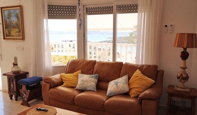 Resale - Villa -
La Manga del Mar Menor - Villa Romana