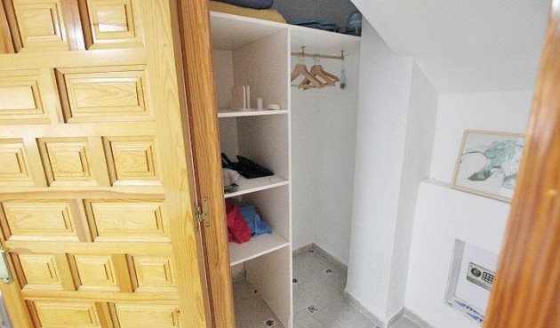 Resale - Villa -
La Manga del Mar Menor - Villa Romana